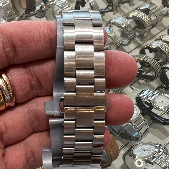 Men’s Gucci Watch Chronograph Timepiece Watch G-Chrono YA101309 - Picture 5 of 5